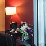 Hotel Ch 4*