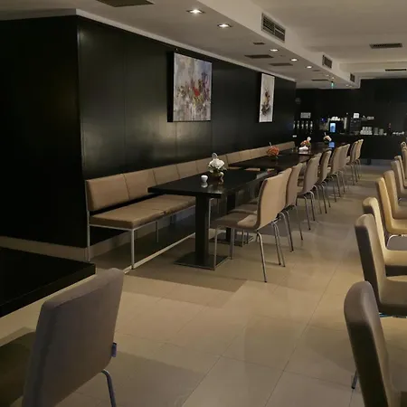 Ch 4* 부쿠레슈티