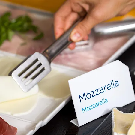 Ch 酒店 布加勒斯特