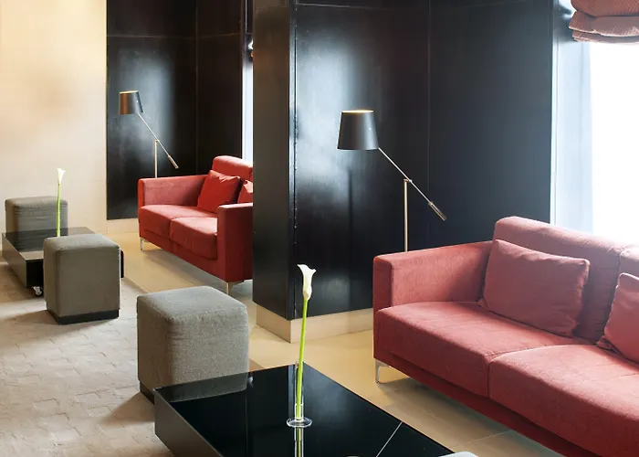 Ch 4* Βουκουρέστι